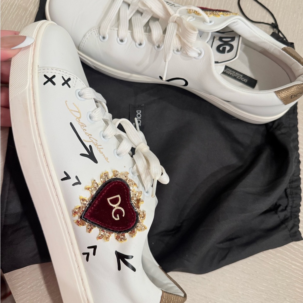 Dolce & Gabbana White Leather Sneakers with Burgundy Heart Patch
